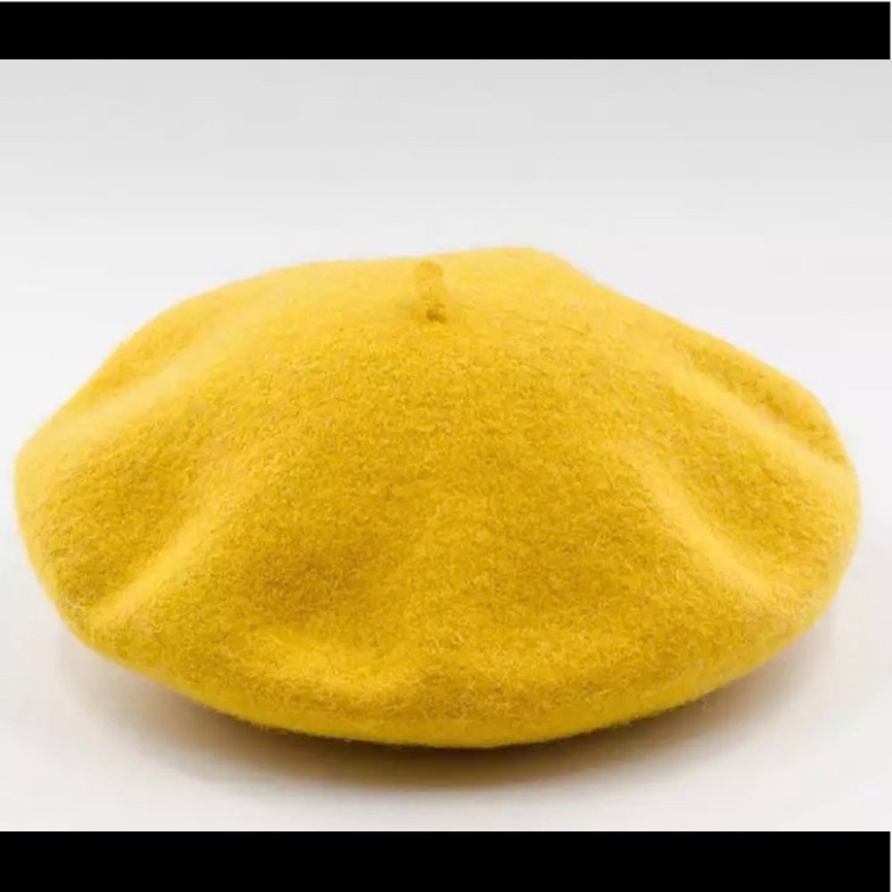 Beret hat